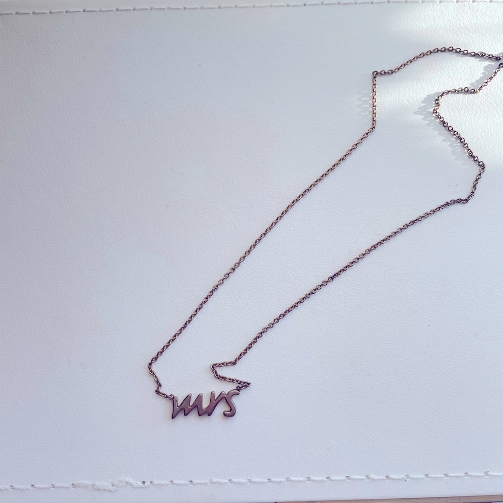 Kate Spade “Mrs” necklace